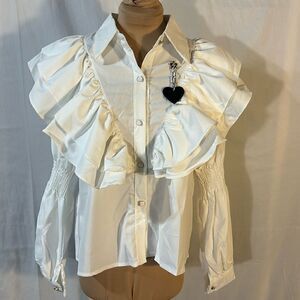 AUB Off-white Victory Blouse Size Medium NWOT